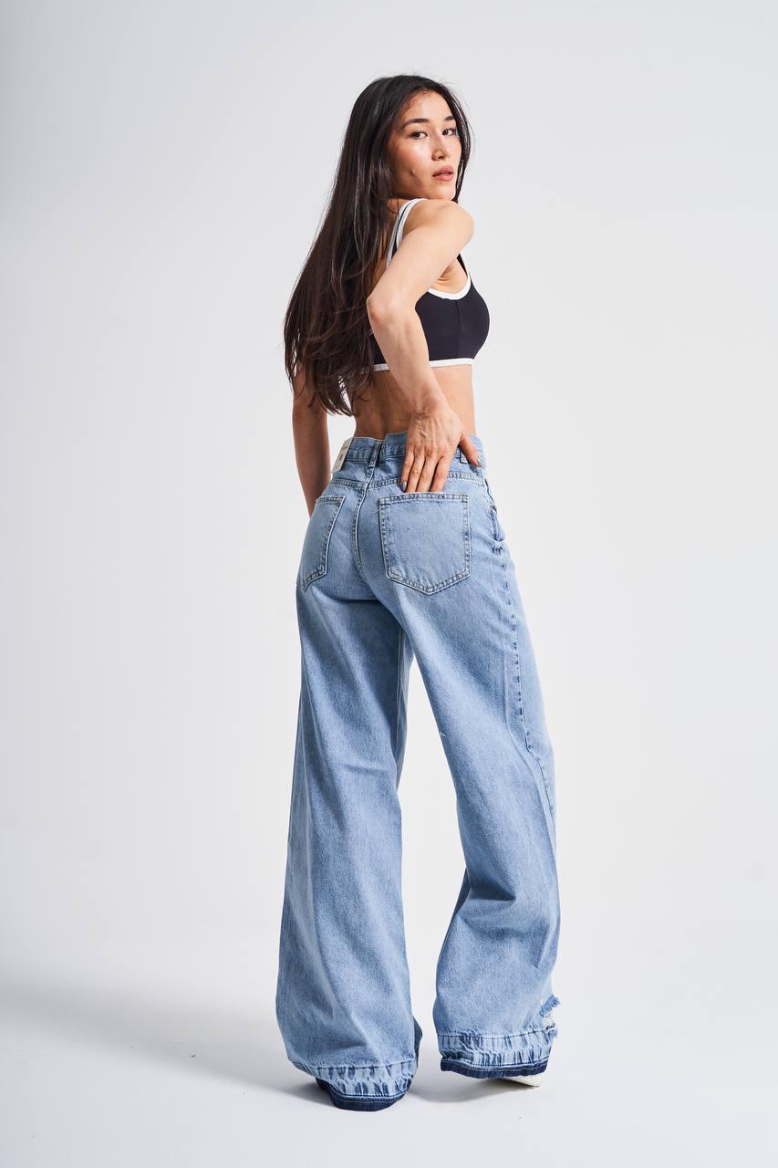 HIGH-RISE PALAZZO JEANS CD4034