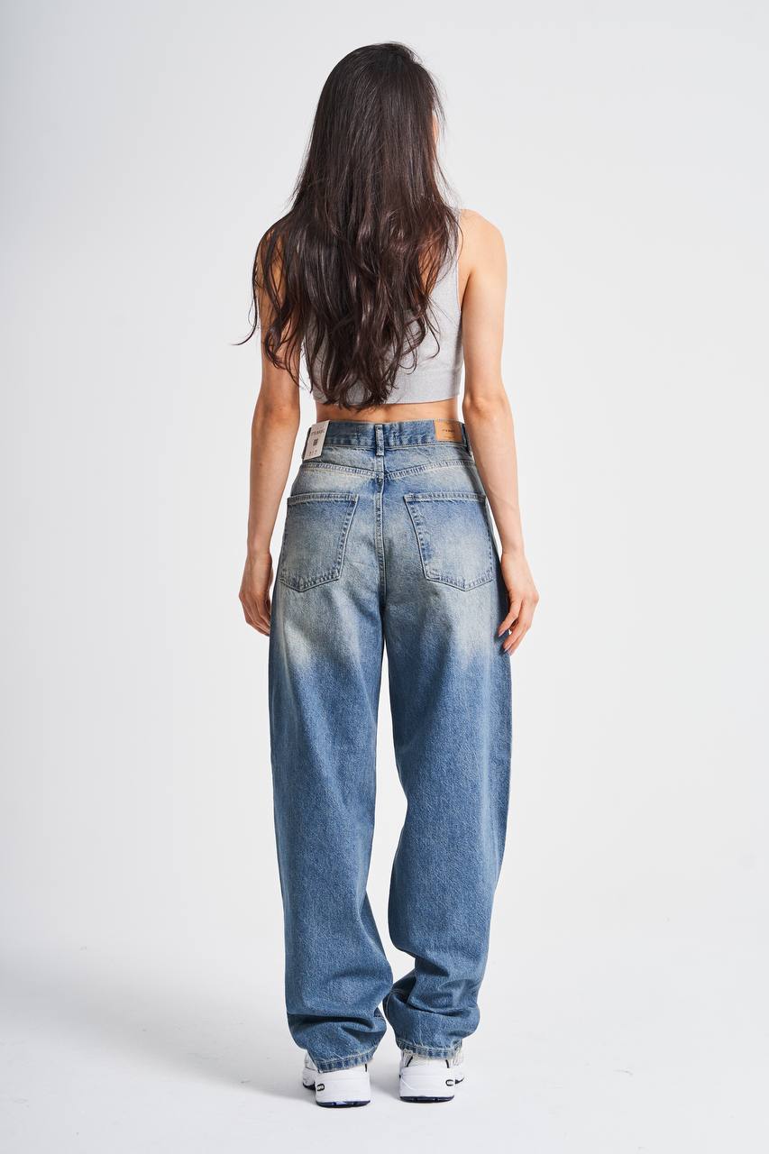 HIGH-WAIST BAGGY JEANS CD4035