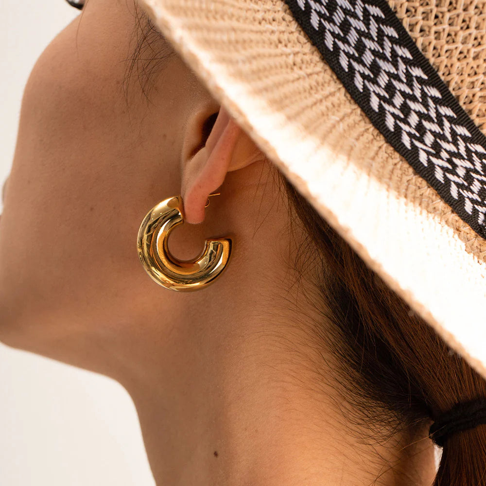 CHUNKY GOLD HOOPS