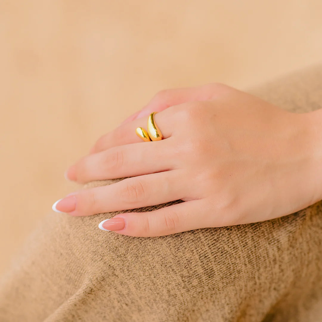 CORA GOLD RING