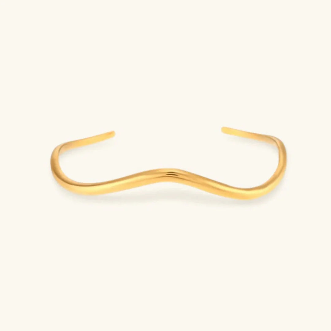 LUCINDA GOLD BANGLE