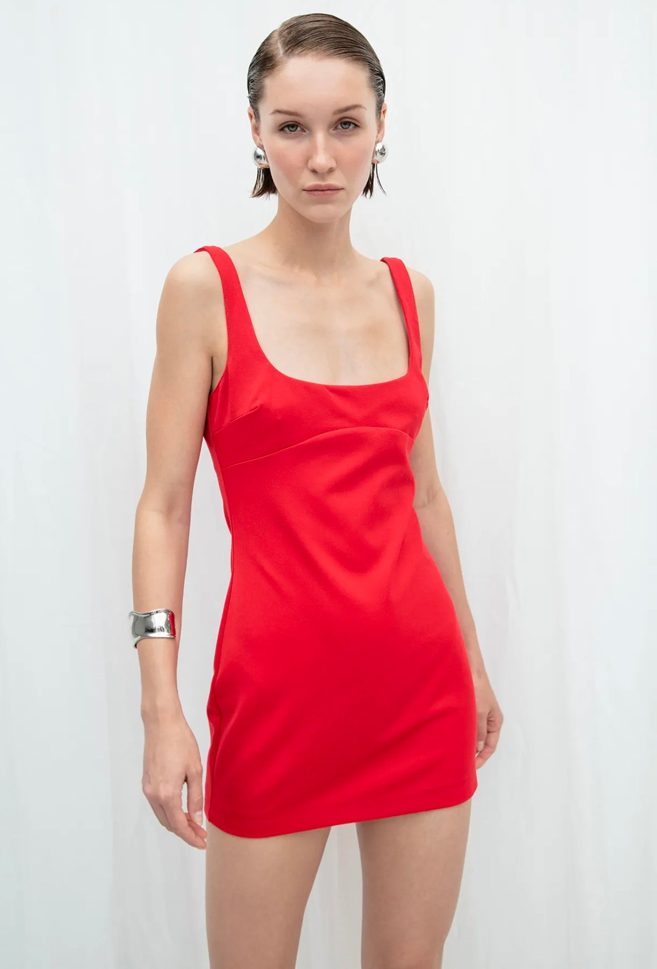 FITTED SQUARE-NECK  DRESS