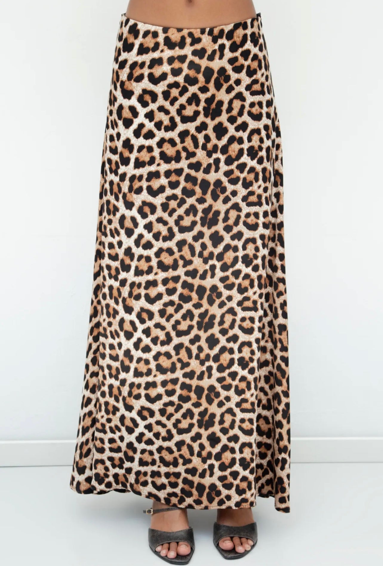 LEOPARD PRINT MIDI SKIRT