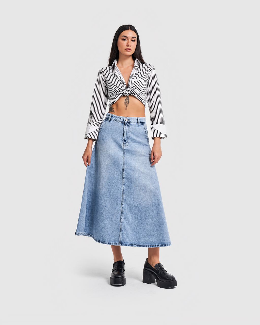 MAXI MID-RISE DENIM SKIRT