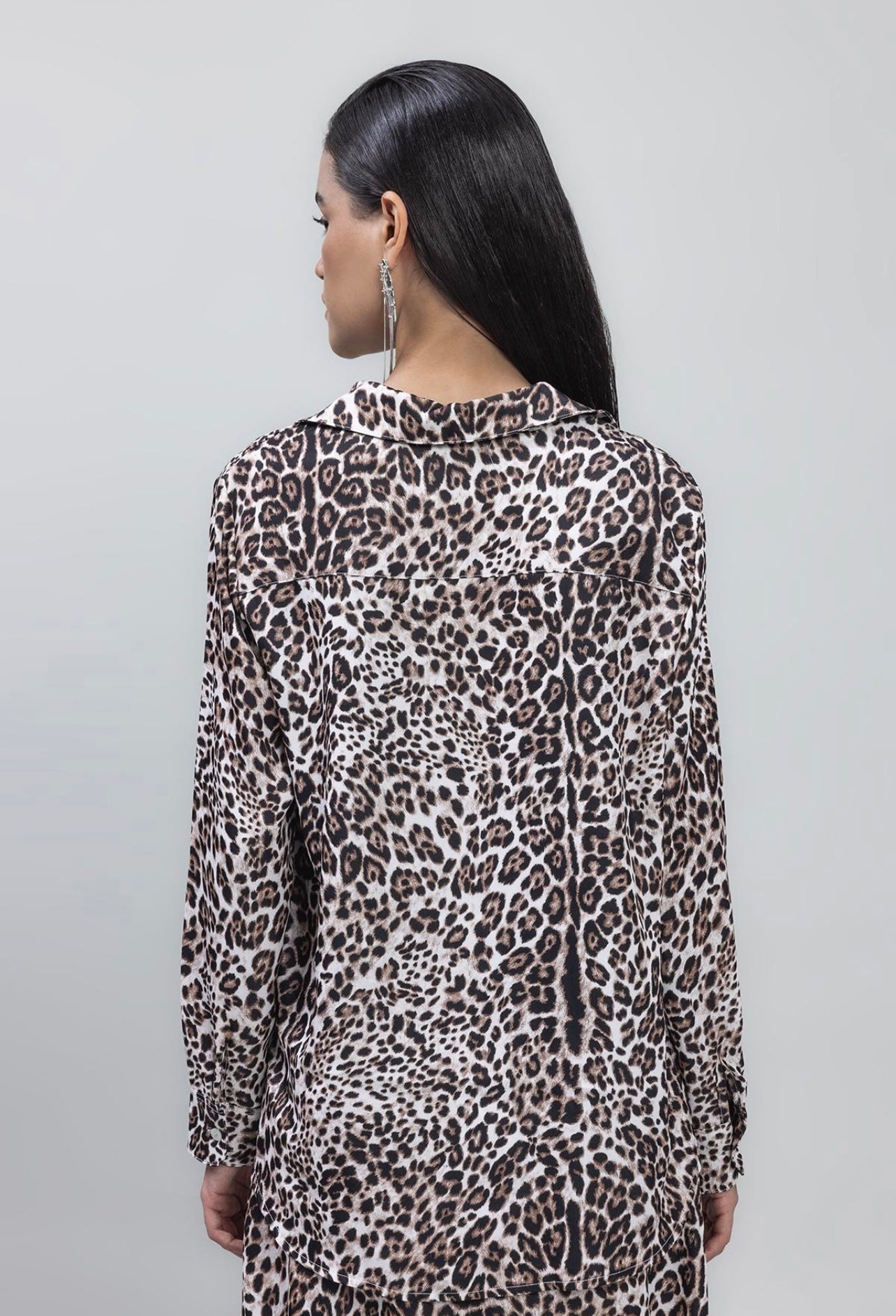 LEOPARD PRINT LONG-SLEEVE SHIRT