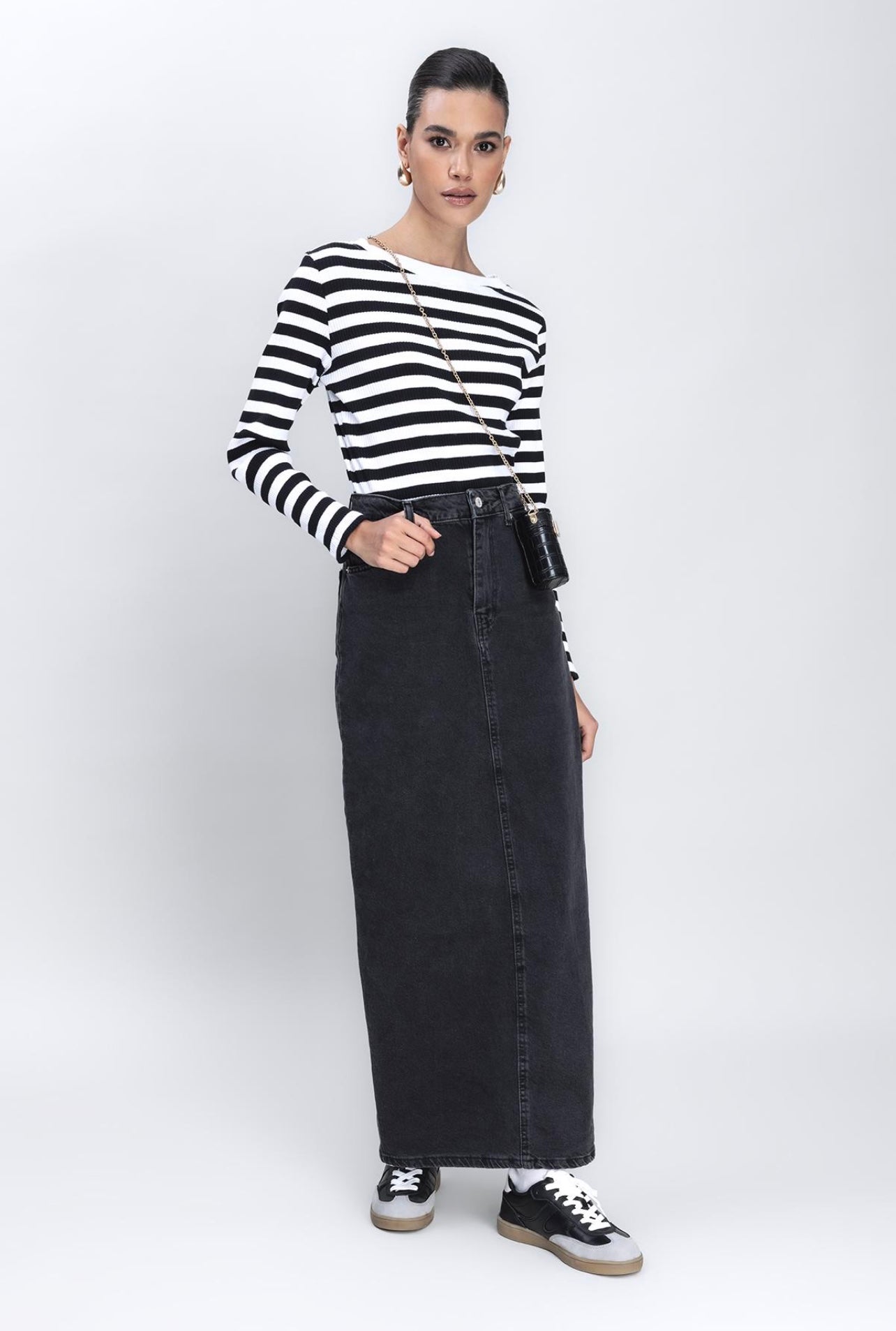 HIGH-RISE MAXI PENCIL SKIRT