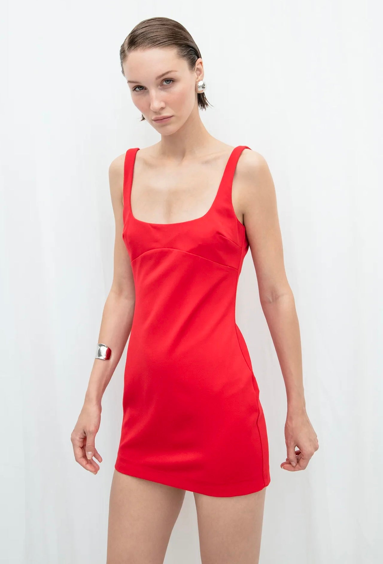 FITTED SQUARE-NECK  DRESS