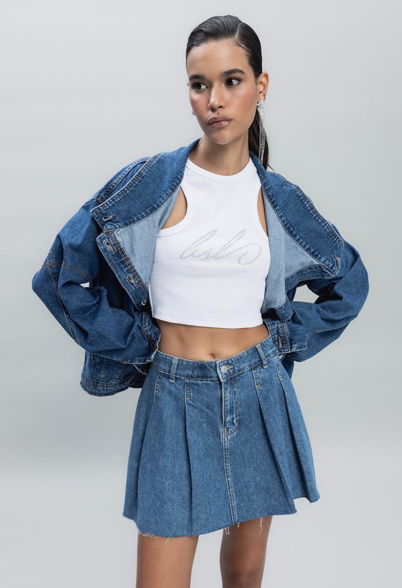 BOX PLEATS DENIM MINI SKIRT