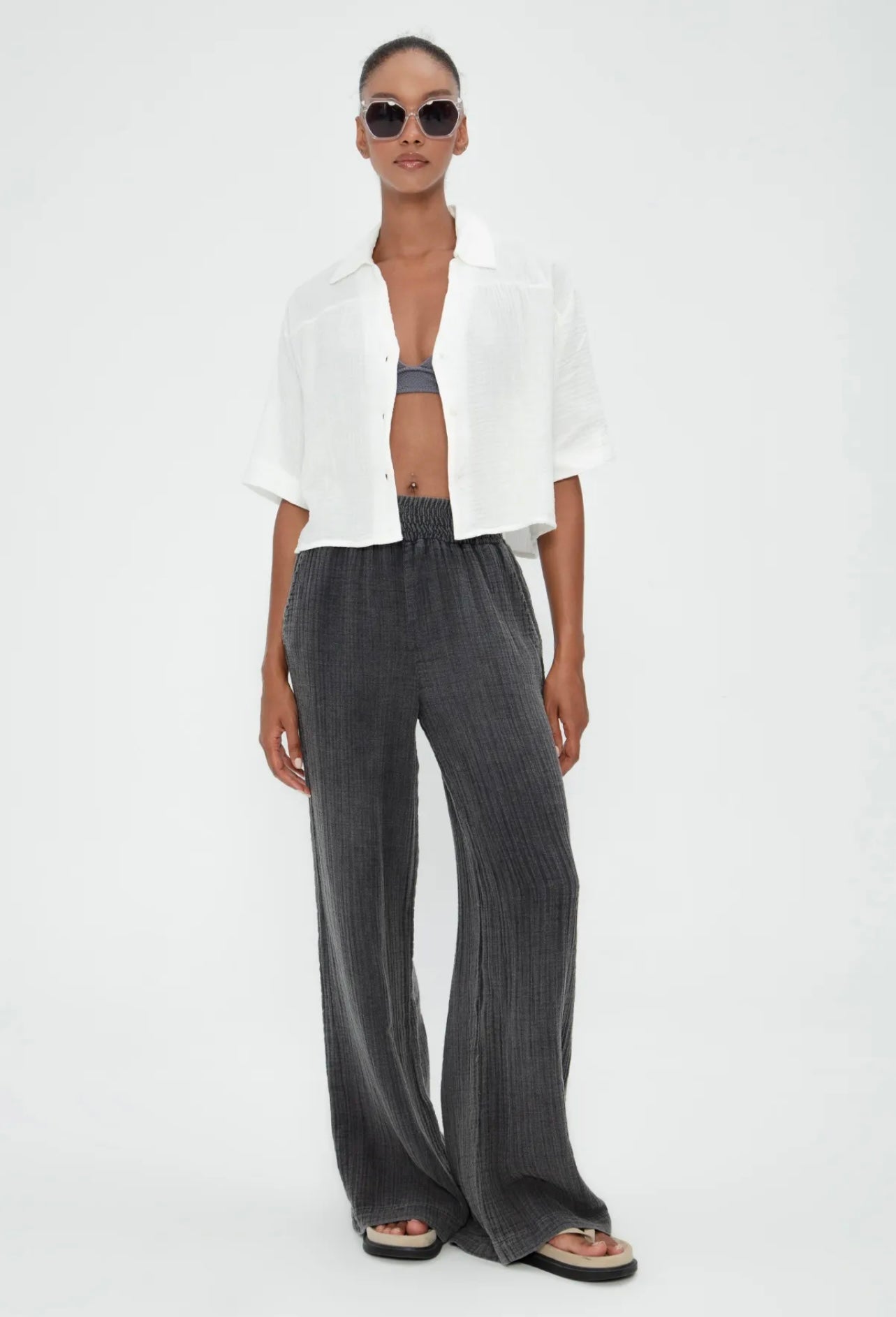 MID-RISE WIDE-LEG TROUSERS