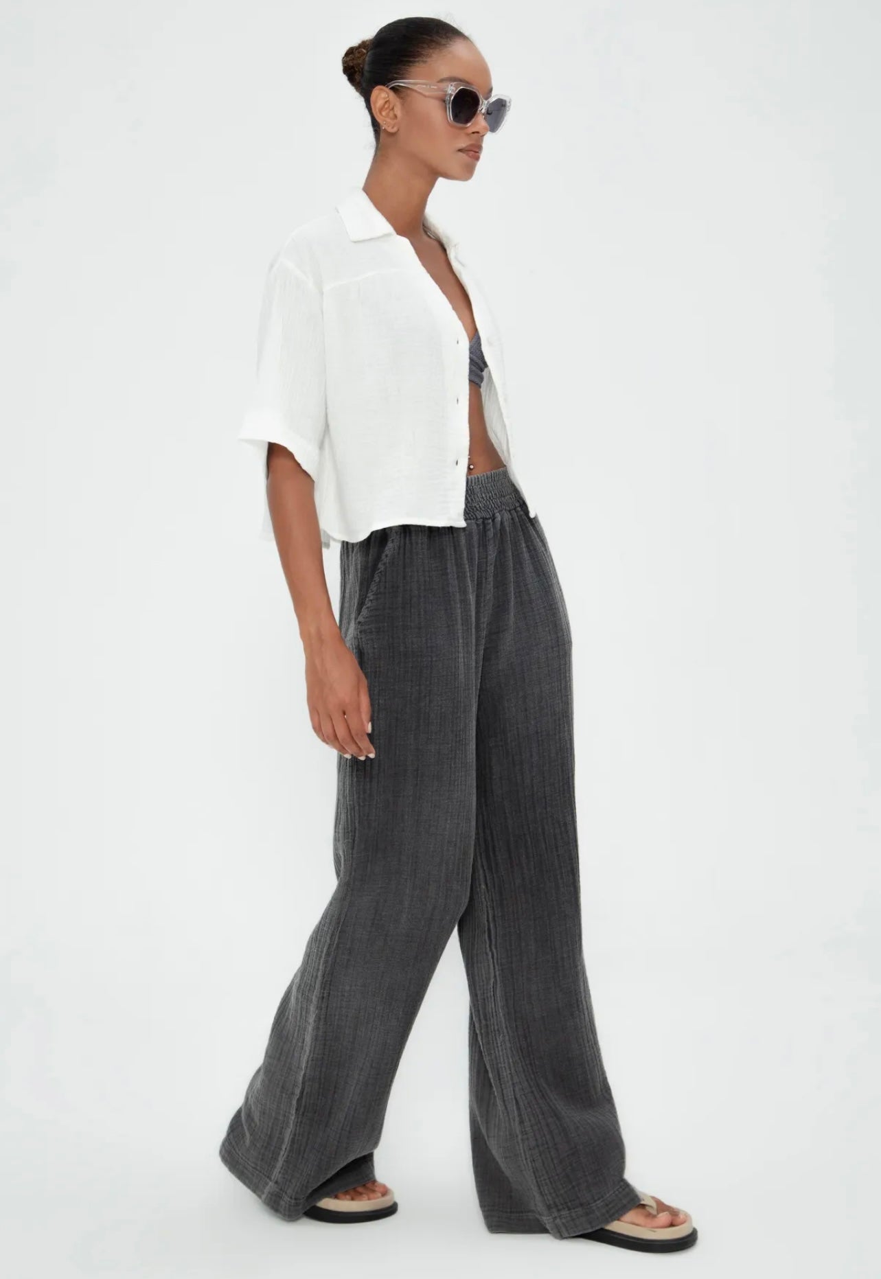 MID-RISE WIDE-LEG TROUSERS