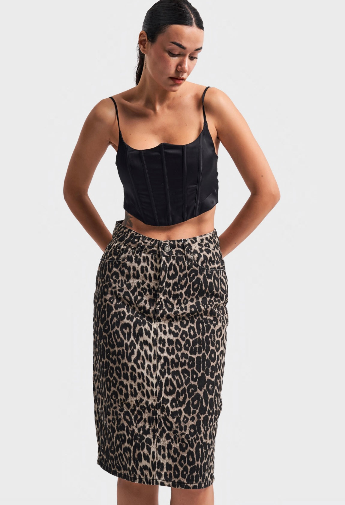 LEOPARD PRINT DENIM MIDI SKIRT