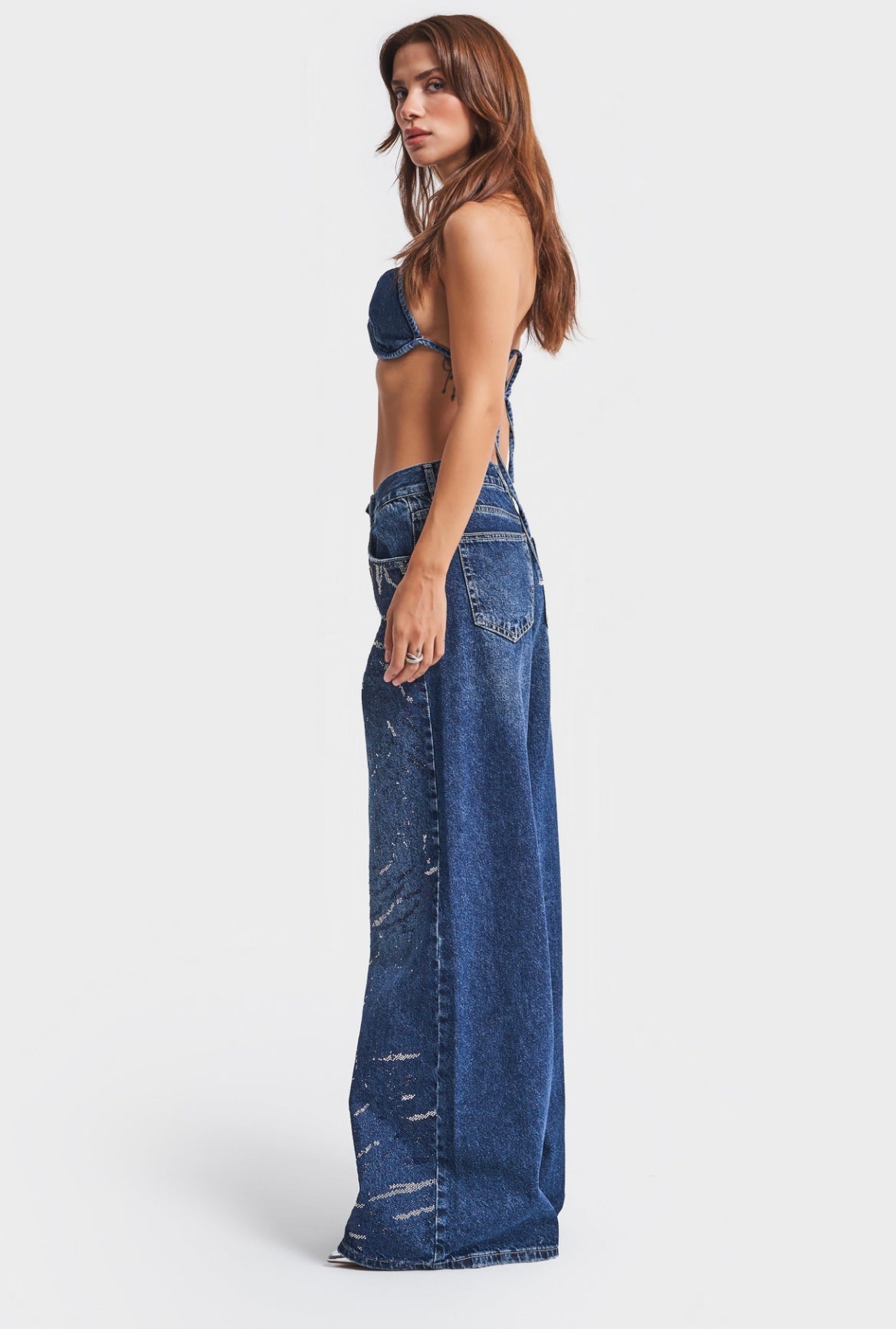 HIGH-WAIST PALAZZO FIT DENIM WITH RHINESTONES CD7