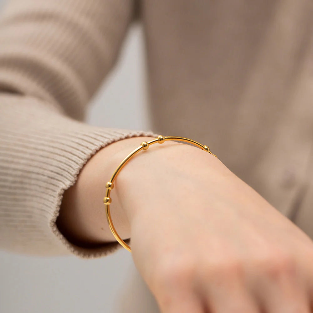 ALORA GOLD BANGLE